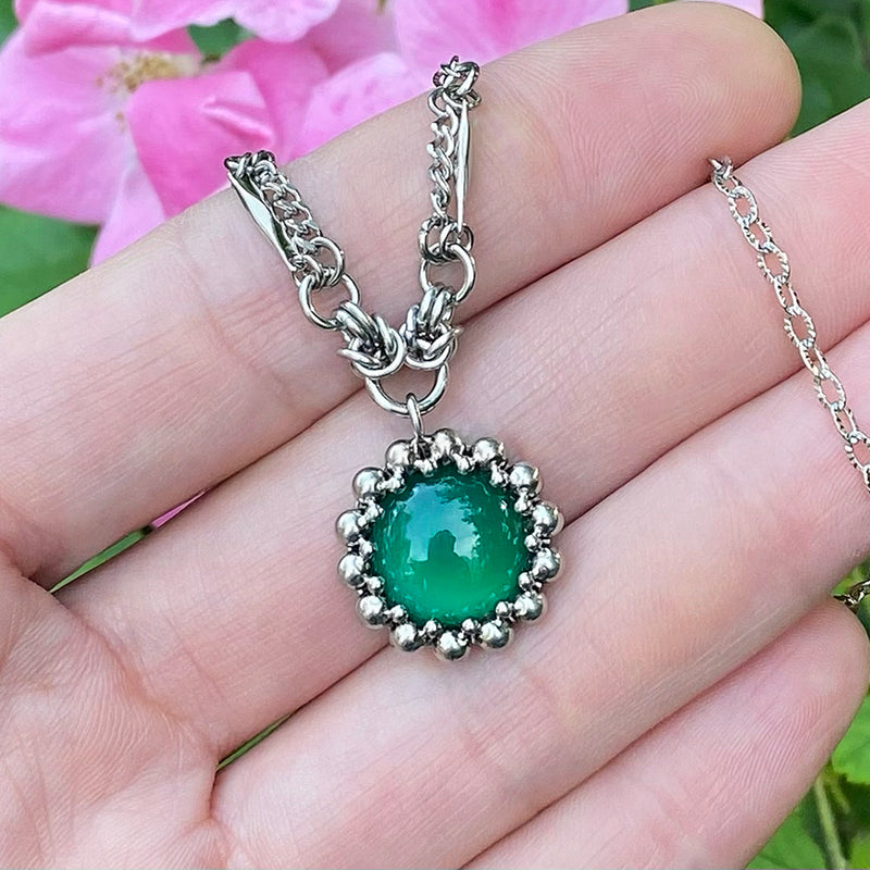 2023 SUMMER GEMSTONE Small Round Green Onyx Pendant