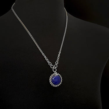 SUMMER GEMSTONE 2025 Small Round Lapis Pendant With Flower