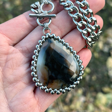 FALL GEMSTONE 2025 Rose-Cut Montana Agate Teardrop Necklace