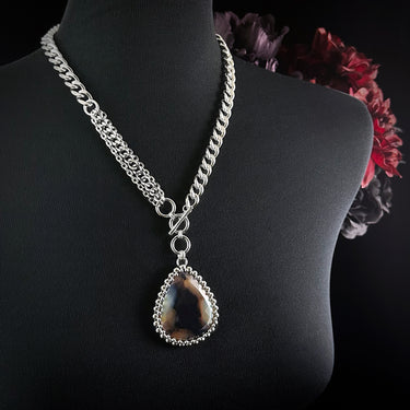 FALL GEMSTONE 2025 Rose-Cut Montana Agate Teardrop Necklace
