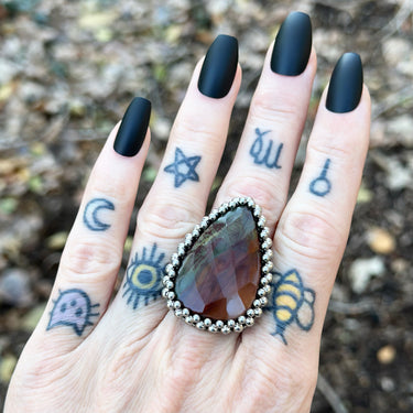 FALL GEMSTONE 2025 Apple Jasper Rose-Cut Teardrop Ring: Size 8.5