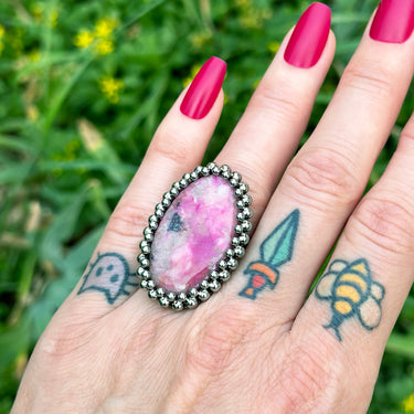 GEMSTONE Oval Cobalto Calcite Ring: Size 7.5
