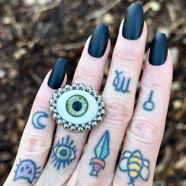 FALL GEMSTONE 2025 Large Green Glass Eye Ring: Size 6