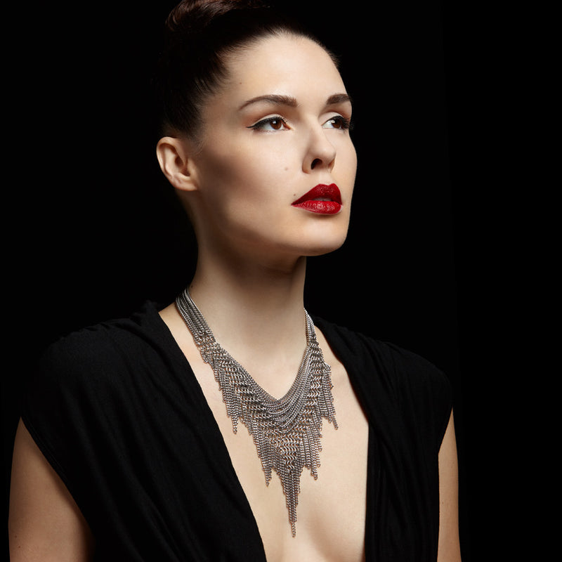 SLINKY Shaped Fringe Necklace with Criss-Cross Chain