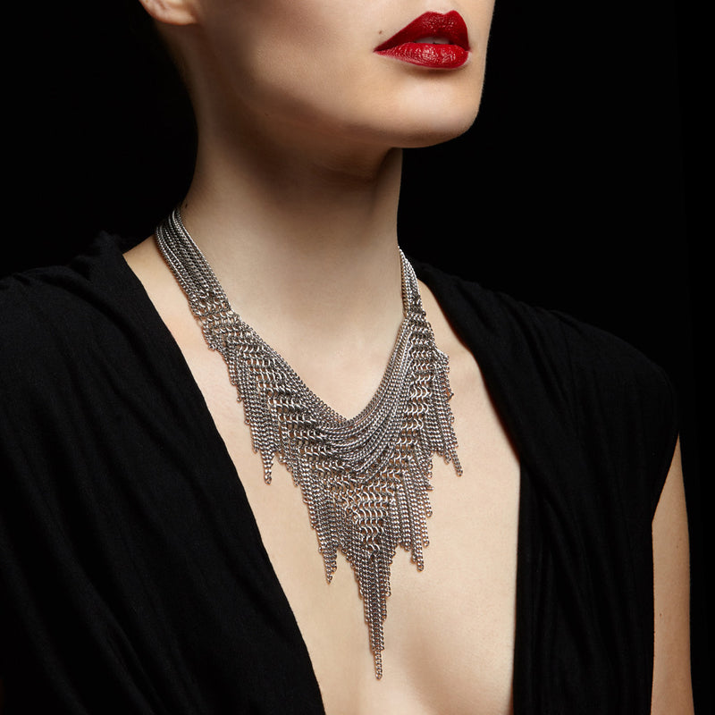 SLINKY Shaped Fringe Necklace with Criss-Cross Chain