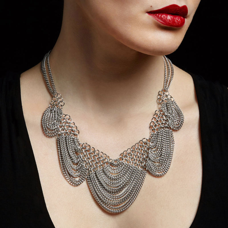 SLINKY Triangles & Scallops Necklace