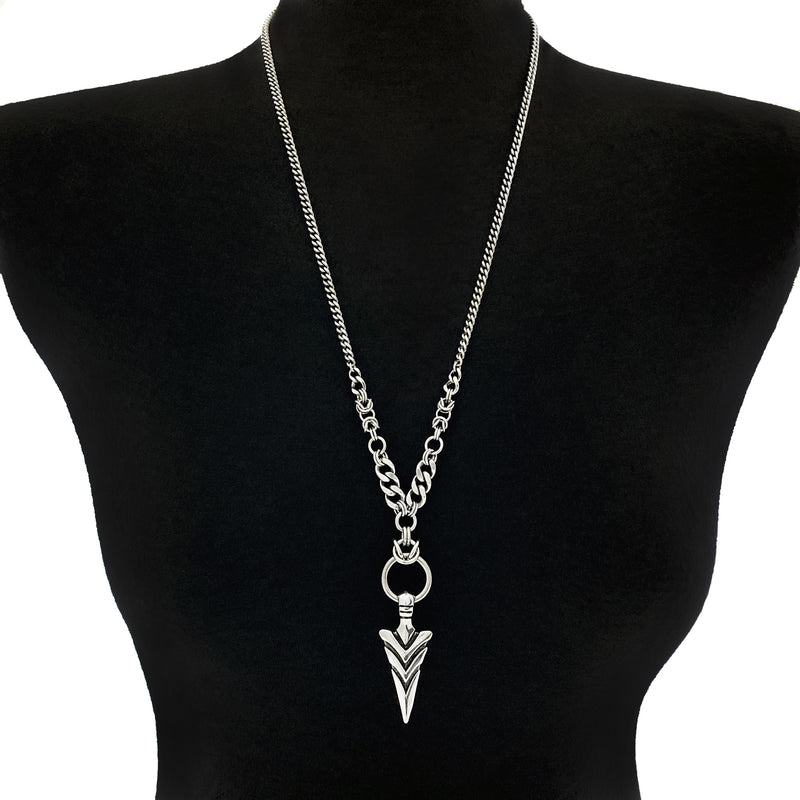 ROGUE Arrowhead Necklace