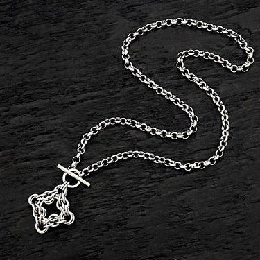 GOTHIC X-Small Diamond Toggle Pendant