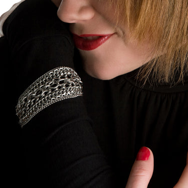 METAL Multi-Chain Ribbon Bracelet