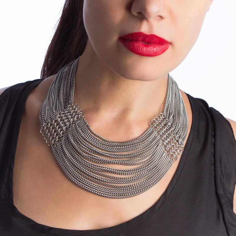 SLINKY 9-Row Center Drape Necklace