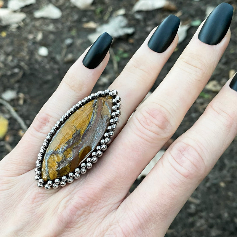 GEMSTONE Large Marquise Tiger Iron Ring: Size 7.5